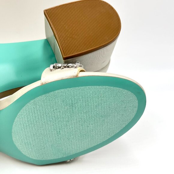 8W 8 WIDE WIDTH Betsey Johnson Mel Low Block Heels Jeweled Dress Sandals Shoes - Picture 11 of 13